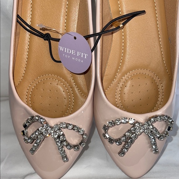 TOP Moda Nude Rhinestone Bow Flats - Picture 4 of 11